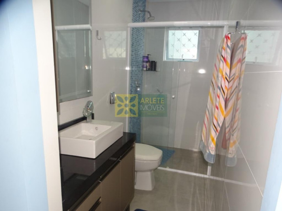 Imagem Casa com 4 Quartos à Venda, 276 m² em Araça - Porto Belo