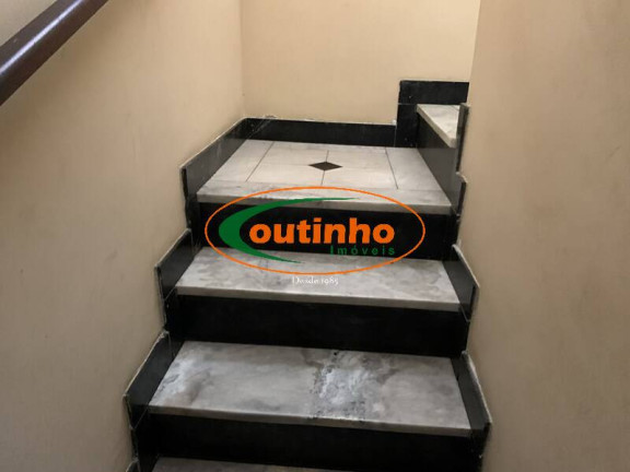Imagem Casa com 4 Quartos à Venda, 200 m² em Andaraí - Rio De Janeiro Imagem Casa com 4 Quartos à Venda, 200 m² em Andaraí - Rio De Janeiro