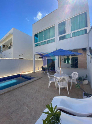 Imagem Casa com 4 Quartos à Venda, 165 m² em Novo Portinho - Cabo Frio