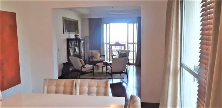 Imagem Apartamento com 4 Quartos à Venda, 240 m² em Moema - São Paulo Imagem Apartamento com 4 Quartos à Venda, 240 m² em Moema - São Paulo