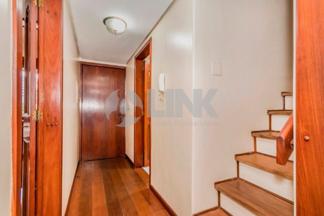Imagem Imóvel com 3 Quartos à Venda, 244 m² em Petrópolis - Porto Alegre