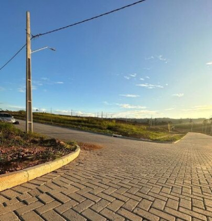Imagem Terreno à Venda, 360 m² em Catarinense - Criciúma Imagem Terreno à Venda, 360 m² em Catarinense - Criciúma