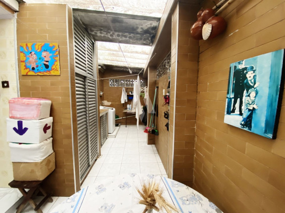 Imagem Casa com 3 Quartos à Venda, 97 m² em Encruzilhada - Santos Imagem Casa com 3 Quartos à Venda, 97 m² em Encruzilhada - Santos