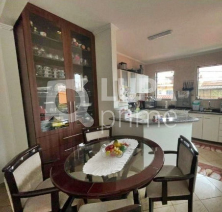 Imagem Casa com 3 Quartos à Venda, 800 m² em Vila Maria - São Paulo Imagem Casa com 3 Quartos à Venda, 800 m² em Vila Maria - São Paulo