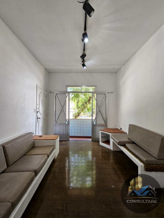 Imagem Apartamento com 2 Quartos à Venda, 72 m² em Embaré - Santos