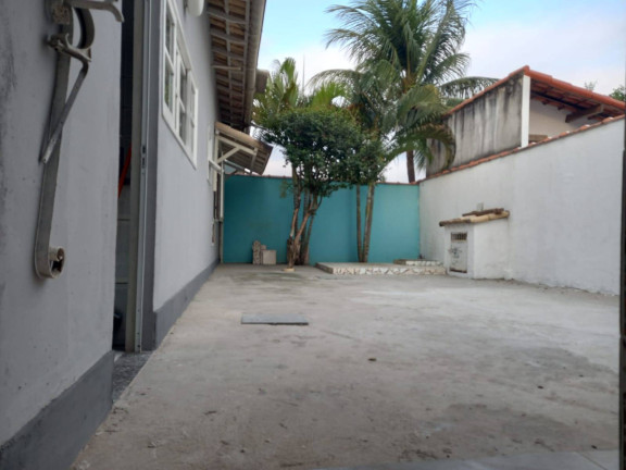 Imagem Casa com 3 Quartos à Venda, 315 m² em Ponte Dos Leites - Araruama Imagem Casa com 3 Quartos à Venda, 315 m² em Ponte Dos Leites - Araruama