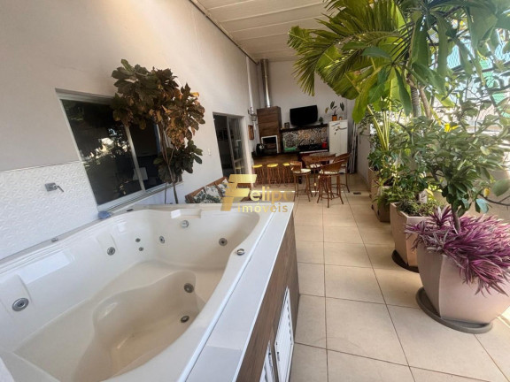 Imagem Imóvel com 3 Quartos à Venda, 130 m² em Mata Da Praia - Vitória Imagem Imóvel com 3 Quartos à Venda, 130 m² em Mata Da Praia - Vitória