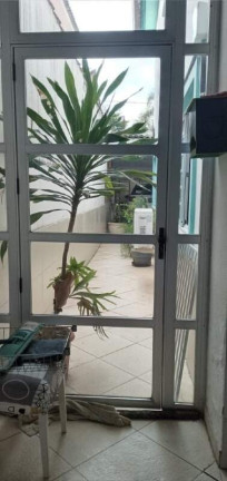 Imagem Casa com 3 Quartos à Venda, 260 m² em Guaratiba - Rio De Janeiro Imagem Casa com 3 Quartos à Venda, 260 m² em Guaratiba - Rio De Janeiro