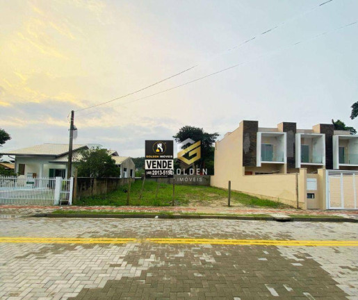 Imagem Terreno à Venda, 325 m² em Praia De Mariscal - Bombinhas Imagem Terreno à Venda, 325 m² em Praia De Mariscal - Bombinhas