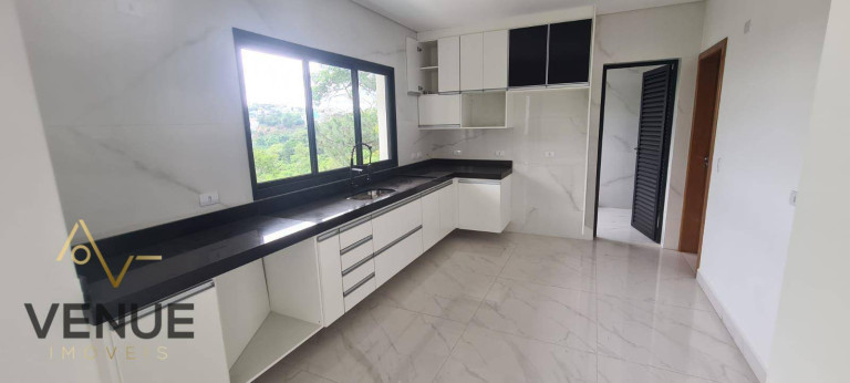 Imagem Casa com 3 Quartos à Venda, 300 m² em Caputera - Arujá Imagem Casa com 3 Quartos à Venda, 300 m² em Caputera - Arujá
