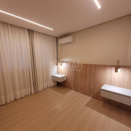 Imagem Apartamento com 3 Quartos à Venda, 145 m² em Centro - Balneário Camboriú Imagem Apartamento com 3 Quartos à Venda, 145 m² em Centro - Balneário Camboriú