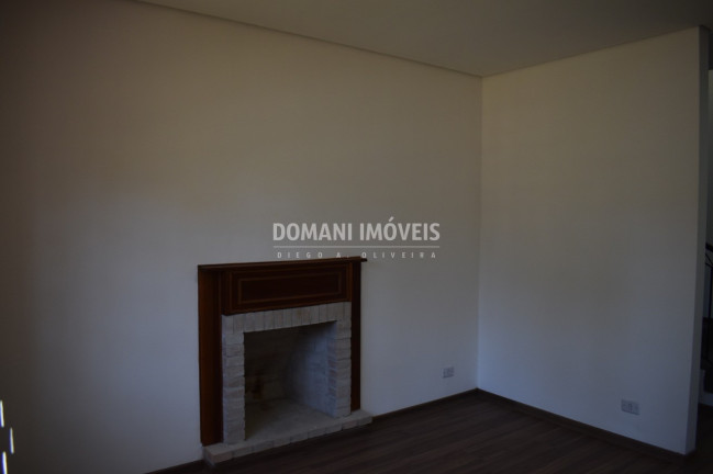 Imagem Casa com 4 Quartos à Venda, 149 m² em Região Do Parque Da água Santa - Campos Do Jordão