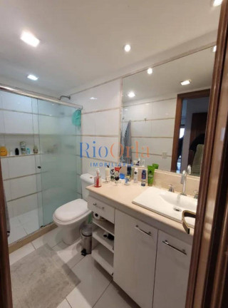 Imagem Apartamento com 4 Quartos à Venda, 164 m² em Barra Da Tijuca - Rio De Janeiro