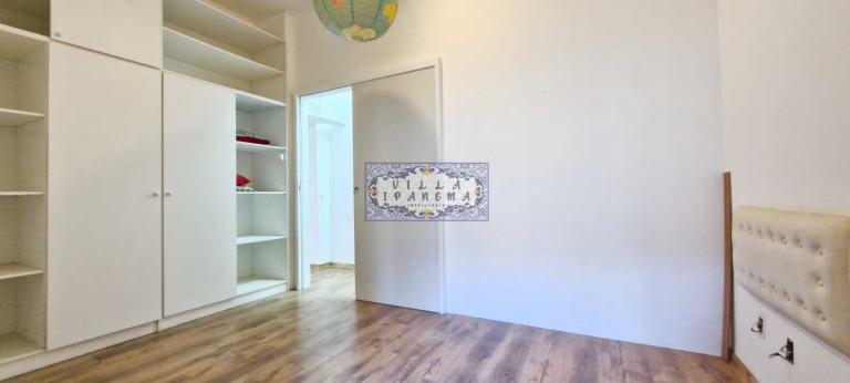 Imagem Apartamento com 3 Quartos à Venda, 170 m² em Copacabana - Rio De Janeiro Imagem Apartamento com 3 Quartos à Venda, 170 m² em Copacabana - Rio De Janeiro