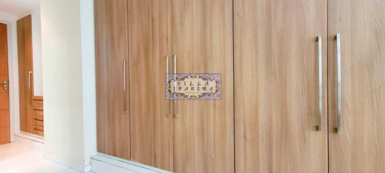 Imagem Apartamento com 3 Quartos à Venda, 190 m² em Copacabana - Rio De Janeiro Imagem Apartamento com 3 Quartos à Venda, 190 m² em Copacabana - Rio De Janeiro