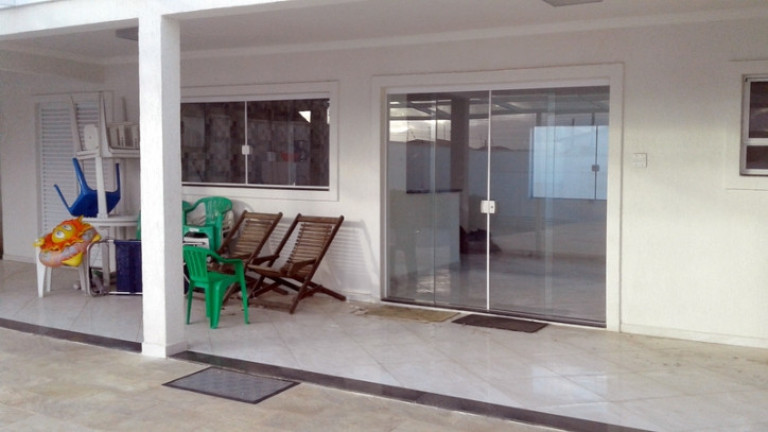 Imagem Sobrado com 4 Quartos à Venda, 360 m² em Cidade Nova Peruíbe - Peruíbe Imagem Sobrado com 4 Quartos à Venda, 360 m² em Cidade Nova Peruíbe - Peruíbe