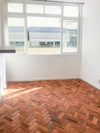 Imagem Apartamento com 2 Quartos à Venda, 68 m² em Laranjeiras - Rio De Janeiro Imagem Apartamento com 2 Quartos à Venda, 68 m² em Laranjeiras - Rio De Janeiro