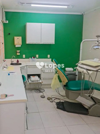 Imagem Sobrado com 5 Quartos à Venda,  em Vila Costa E Silva - Campinas