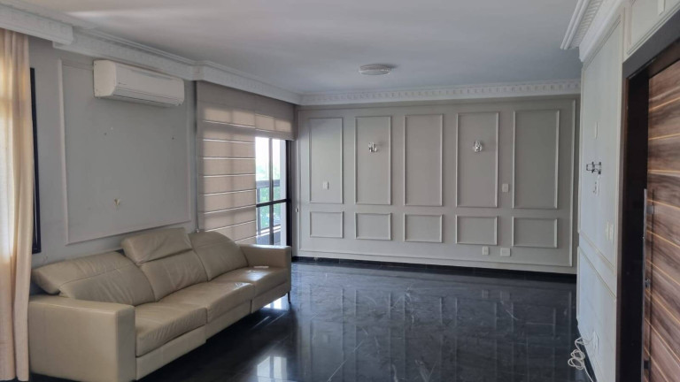 Imagem Apartamento com 4 Quartos à Venda, 224 m² em Duque De Caxias - Cuiabá
