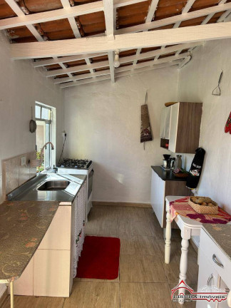 Imagem Casa com 4 Quartos para Alugar, 250 m² em Vila Formosa - Jacareí Imagem Casa com 4 Quartos para Alugar, 250 m² em Vila Formosa - Jacareí