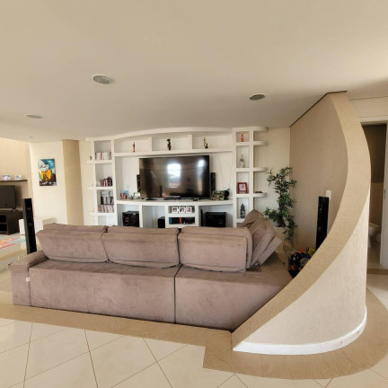 Imagem Casa com 3 Quartos à Venda, em Capoeiras - Florianópolis Imagem Casa com 3 Quartos à Venda, em Capoeiras - Florianópolis