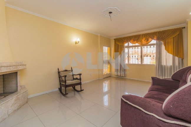 Casa com 3 Quartos à Venda, 180 m² em Sarandi - Porto Alegre