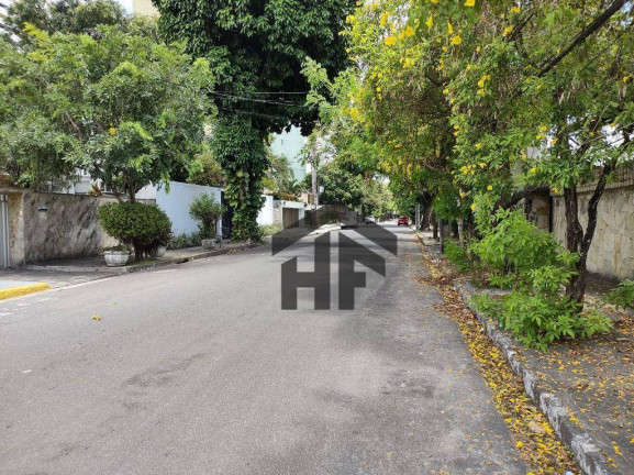 Imagem Casa com 6 Quartos à Venda, 270 m² em Poço Da Panela - Recife