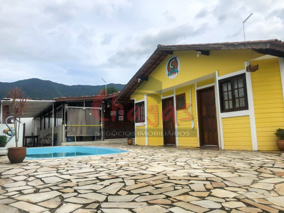 Casa com 4 Quartos à Venda, 285 m² em Massaguaçu - Caraguatatuba