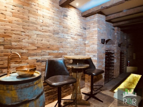 Imagem Casa com 5 Quartos à Venda, 567 m² em Gramado