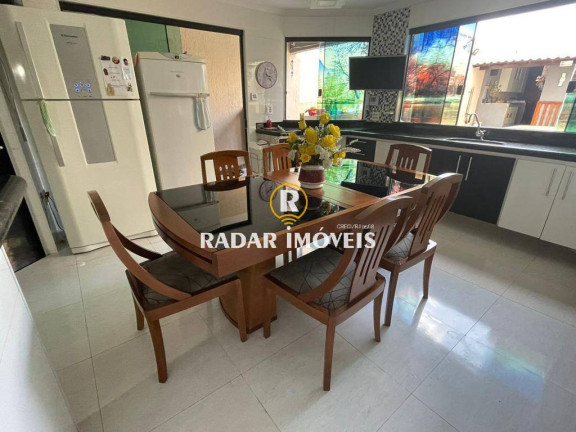 Imagem Casa com 5 Quartos à Venda, 180 m² em Portinho - Cabo Frio