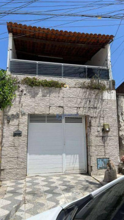 Casa com 3 Quartos à Venda, 100 m² em Montenegro Ii - Fortaleza