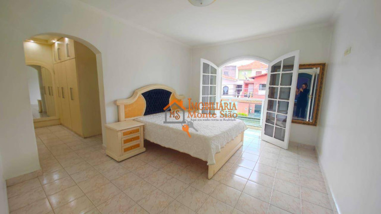 Imagem Sobrado com 3 Quartos à Venda ou Locação, 307 m² em Jardim Santa Mena - Guarulhos Imagem Sobrado com 3 Quartos à Venda ou Locação, 307 m² em Jardim Santa Mena - Guarulhos