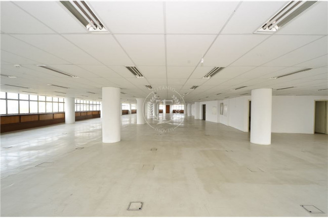 Imagem Loja à Venda, 930 m² em República - São Paulo Imagem Loja à Venda, 930 m² em República - São Paulo