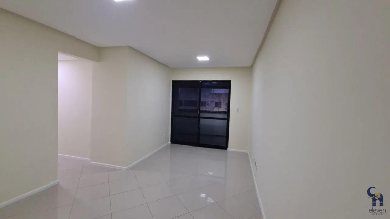 Imagem Apartamento com 3 Quartos à Venda, 75 m² em Imbuí - Salvador