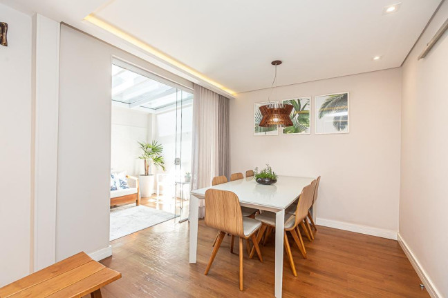 Imagem Sobrado com 3 Quartos à Venda, 144 m² em Boa Vista - Curitiba Imagem Sobrado com 3 Quartos à Venda, 144 m² em Boa Vista - Curitiba