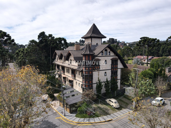 Imóvel com 24 Quartos à Venda, 1.741 m² em Região De Capivari - Campos Do Jordão