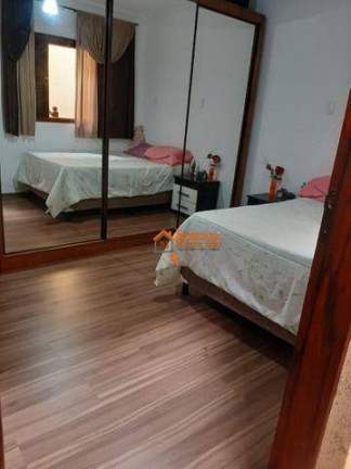 Imagem Casa com 3 Quartos à Venda, 125 m² em Jardim Pinhal - Guarulhos Imagem Casa com 3 Quartos à Venda, 125 m² em Jardim Pinhal - Guarulhos