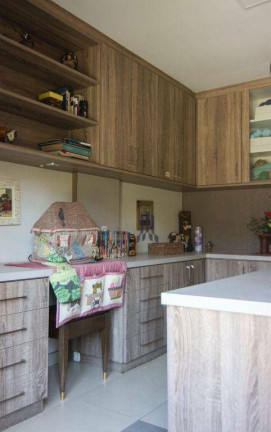 Imagem Casa com 3 Quartos à Venda, 304 m² em Vila Izabel - Curitiba