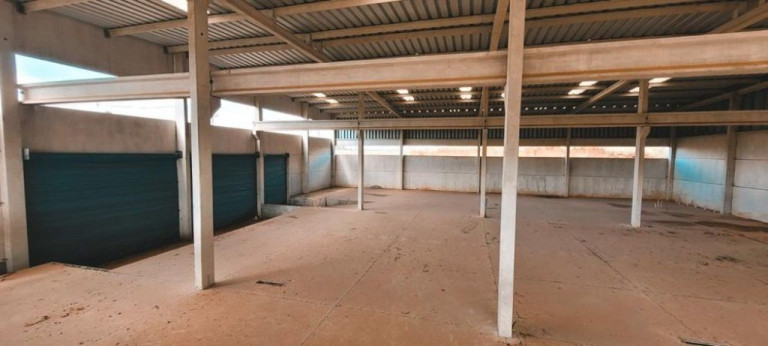 Imagem Imóvel à Venda, 1.950 m² em Belvedere - Atibaia Imagem Imóvel à Venda, 1.950 m² em Belvedere - Atibaia