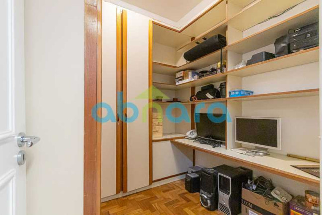 Imagem Apartamento com 4 Quartos à Venda, 525 m² em Flamengo - Rio De Janeiro Imagem Apartamento com 4 Quartos à Venda, 525 m² em Flamengo - Rio De Janeiro