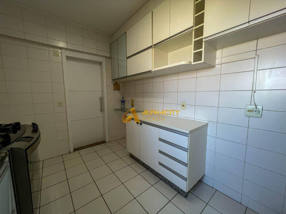 Imagem Apartamento com 3 Quartos à Venda, 105 m² em Jardim Tupanci - Barueri