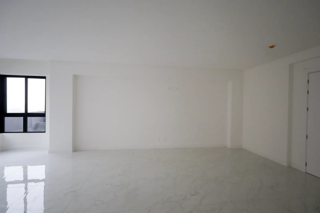 Imagem Apartamento com 3 Quartos à Venda, 260 m² em Centro - Balneário Camboriú