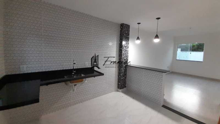 Imagem Imóvel com 2 Quartos à Venda,  em Maria Paula - São Gonçalo