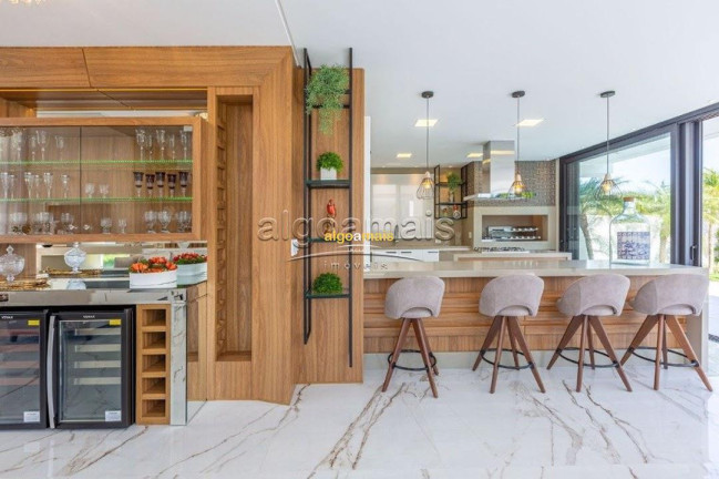 Casa com 5 Quartos à Venda, 370 m² em Condominio Velas Da Marina - Capão Da Canoa