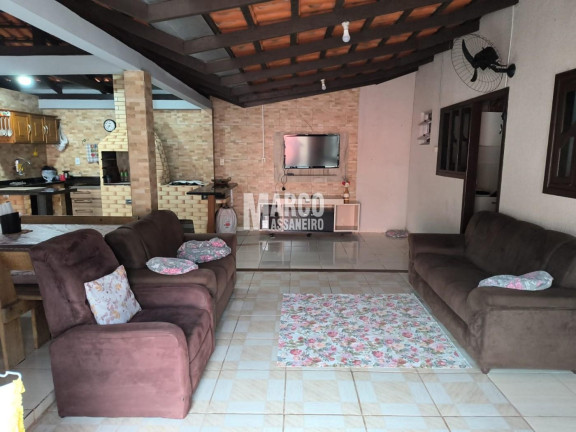 Imagem Casa com 3 Quartos à Venda, 360 m² em Pinheiros - Balneário Barra Do Sul