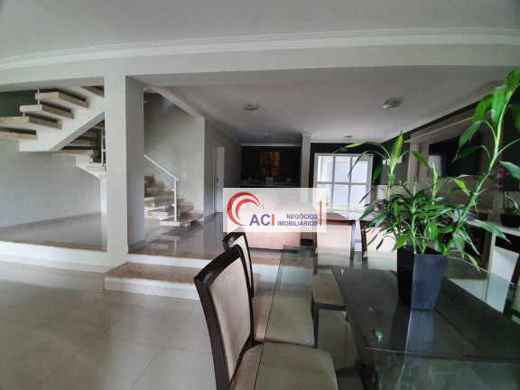 Imagem Casa com 3 Quartos à Venda, 385 m² em Granja Viana - Itapevi Imagem Casa com 3 Quartos à Venda, 385 m² em Granja Viana - Itapevi