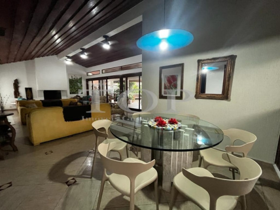 Imagem Casa com 4 Quartos à Venda, 320 m² em Enseada - Guarujá Imagem Casa com 4 Quartos à Venda, 320 m² em Enseada - Guarujá