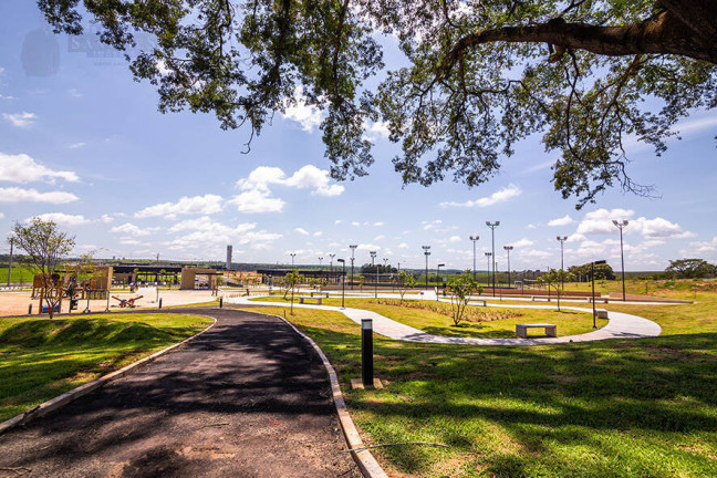 Imagem Terreno em Condomínio à Venda, 300 m² em Villa De Leon - Piratininga Imagem Terreno em Condomínio à Venda, 300 m² em Villa De Leon - Piratininga