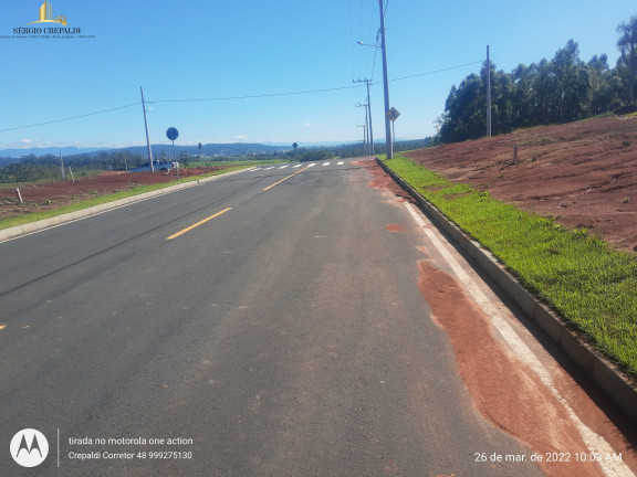 Imagem Terreno à Venda, 360 m² em Primeira Linha - Criciúma Imagem Terreno à Venda, 360 m² em Primeira Linha - Criciúma
