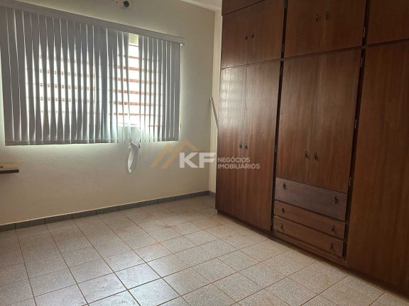 Imagem Casa com 4 Quartos à Venda, 174 m² em Vila Tibério - Ribeirão Preto
